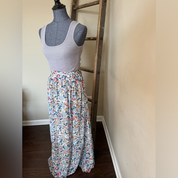 Patterns Boutique NWT Floral Maxi Skirt - Picture 3 of 10